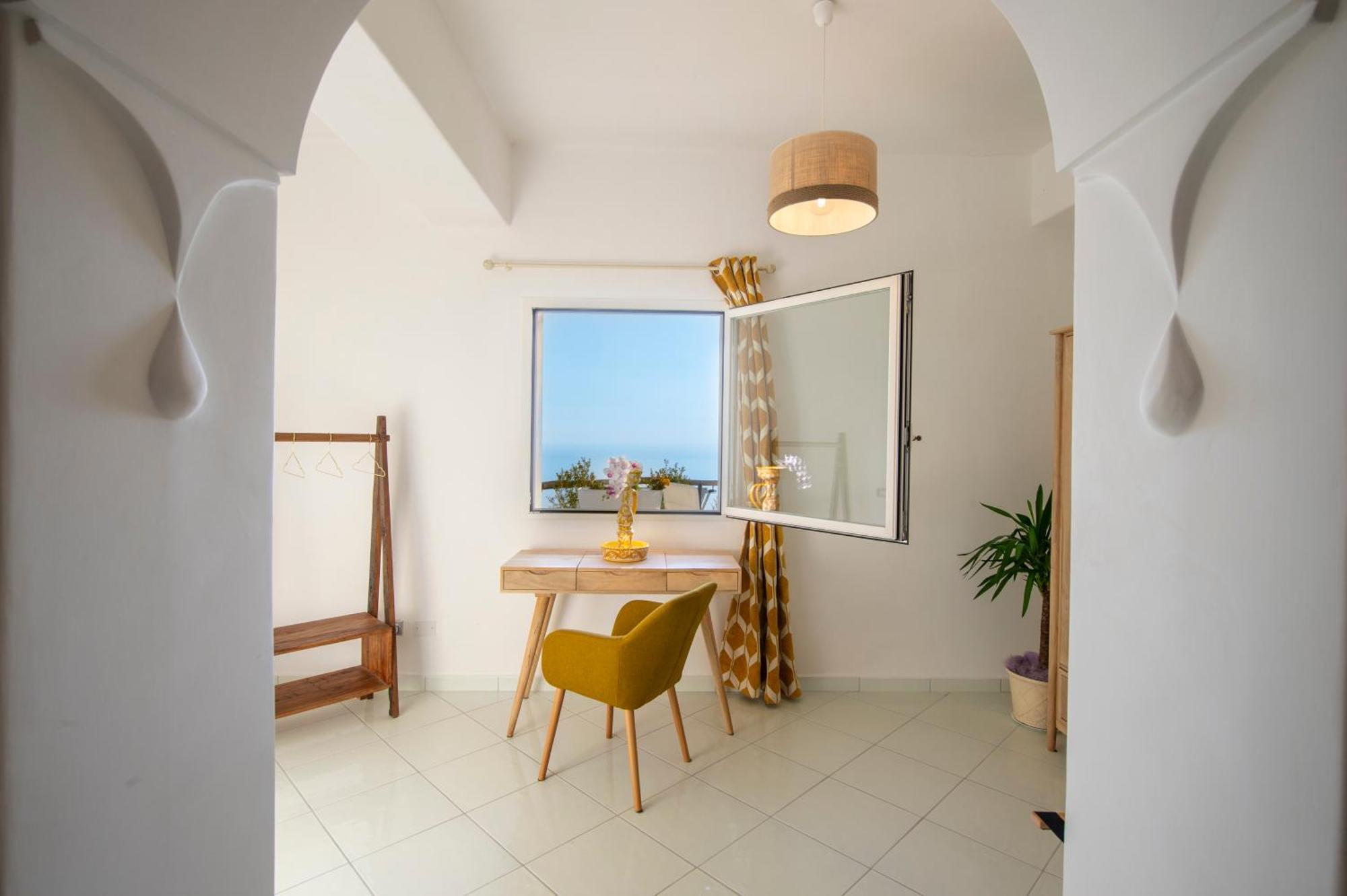 Апартаменты Aria Di Mare,Near Elevator, Few Steps, Parking, Garden Позитано Экстерьер фото